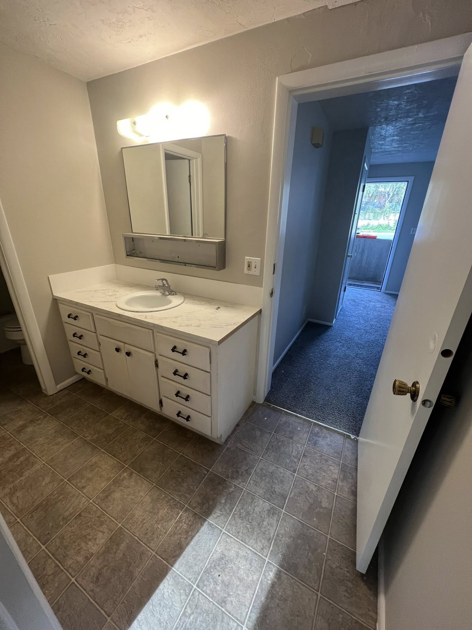 Lofts bathrooms-1.jpg